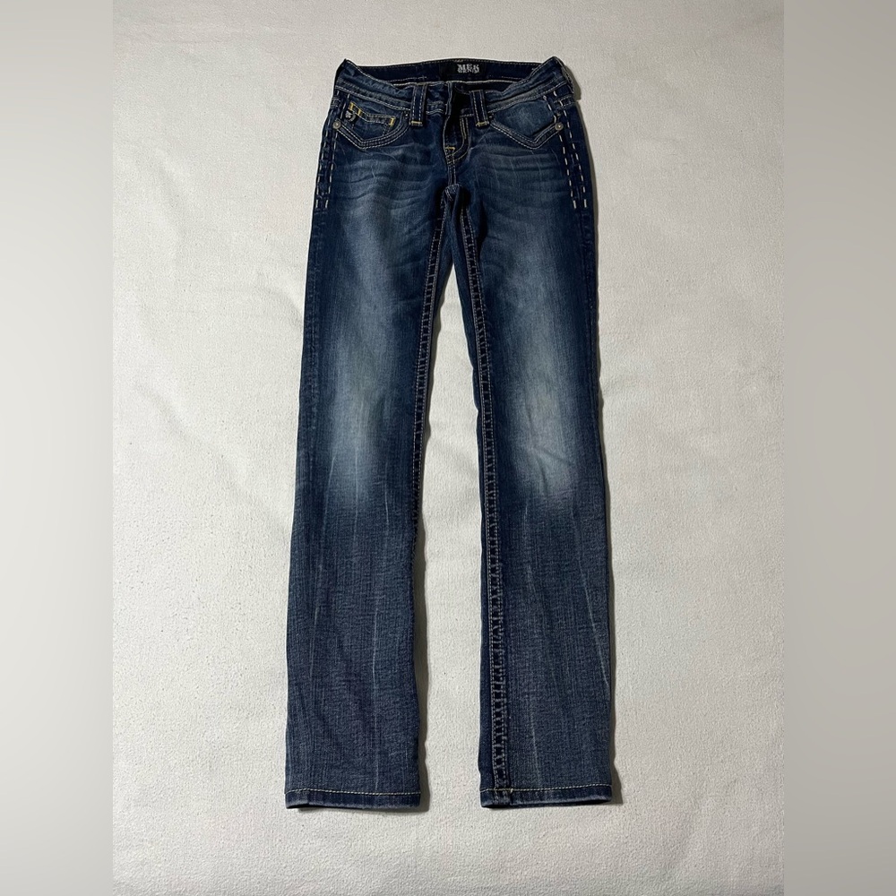 MEK Denim Women's 24x30‎ Krakow Boot Cut (Looks Straight) Jeans